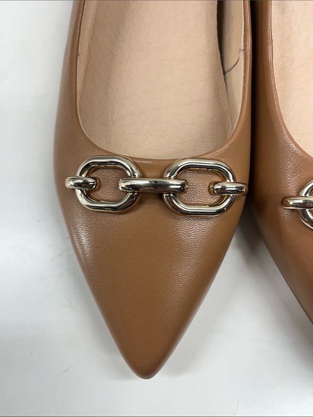 NEW FRANKIE4 Women's London Tan Pointed Toe Flat Size 9 - Picture 8 of 8